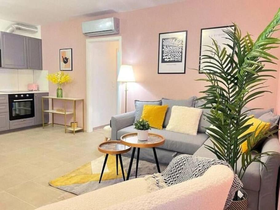 בודפשט B104 - Liberty Bridge Lovely Home With Free Parking מראה חיצוני תמונה