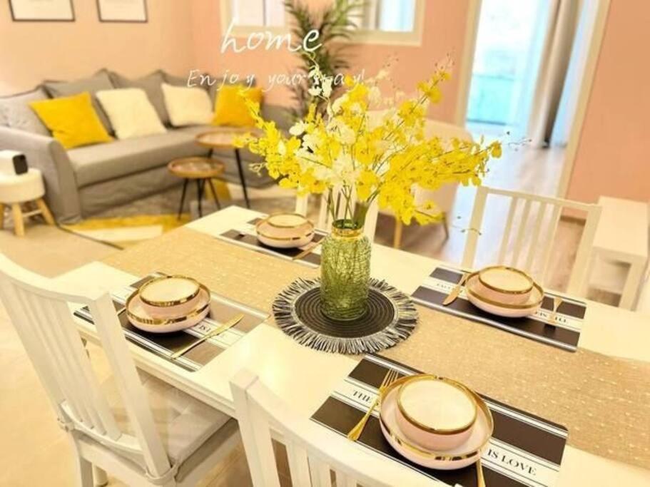 בודפשט B104 - Liberty Bridge Lovely Home With Free Parking מראה חיצוני תמונה